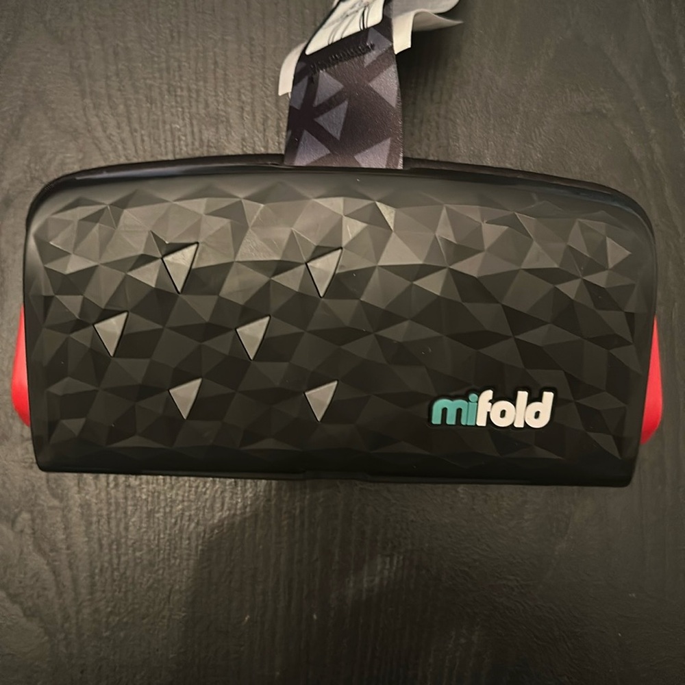 Mifold folding booster seat